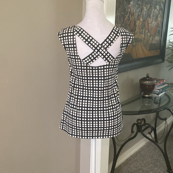 Banana Republic Tank Top Black & White Check Sleeveless Criss Cross Back XS - Picture 4 of 7